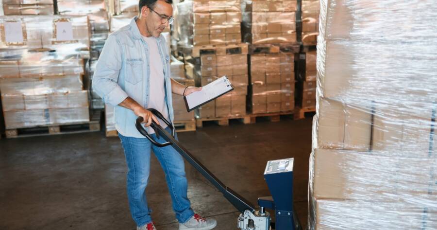 Understanding Wholesale Liquidation Pallets for Resale